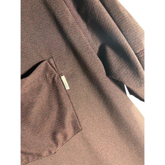 Vuori Men’s Burgundy Brown Tradewind Performance Short Sleeve Pocket Tee Shirt - Picture 3 of 5